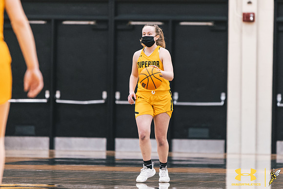 2022.01.14 UWS WBB vs. Crown WM72