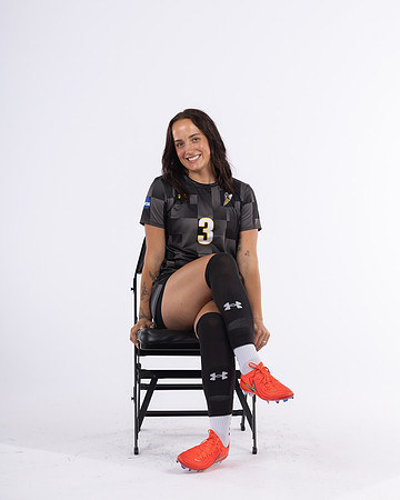 3 Kamryn Hill Black 10