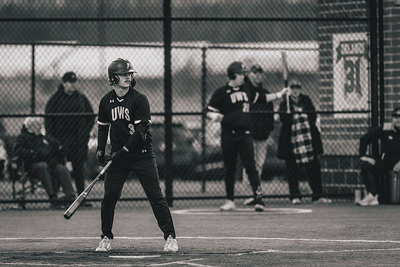 UWS vs MLC DH-1-72