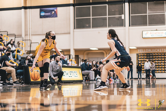 2022.01.29 UWS WBB vs. Northland WM110