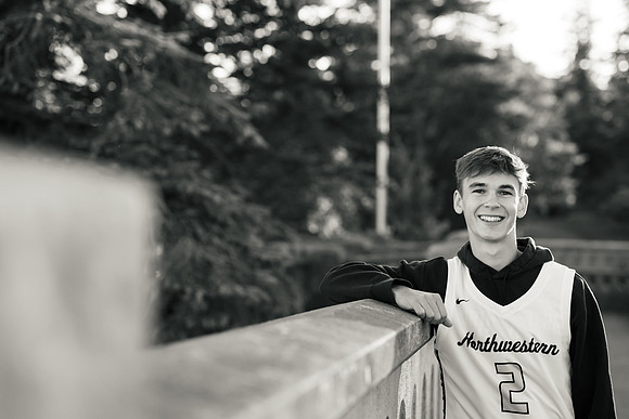 Oscar Senior Shoot-1-188